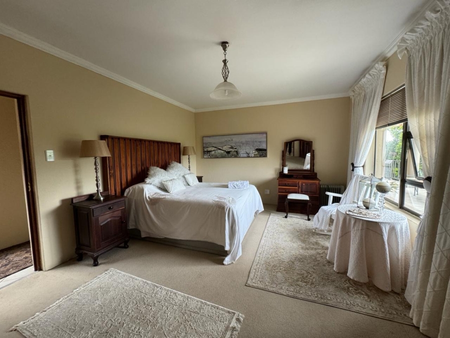 4 Bedroom Property for Sale in Birdwood Estate North West